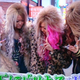 Illustration for article titled Japans Latest Photo Trend: Hair Smiles